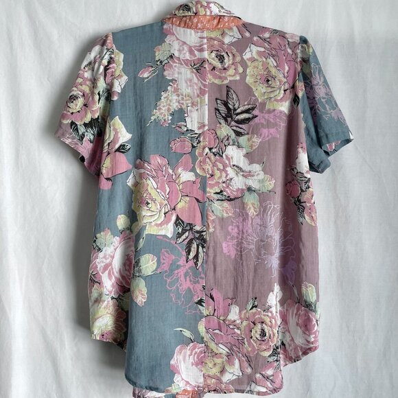 Artistic Works by Lu Floral Mix Print Top Size S Short Sleeve Button Down Blouse - Picture 4 of 9